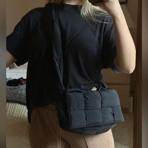 Black casual sporty weave rectangular bag!